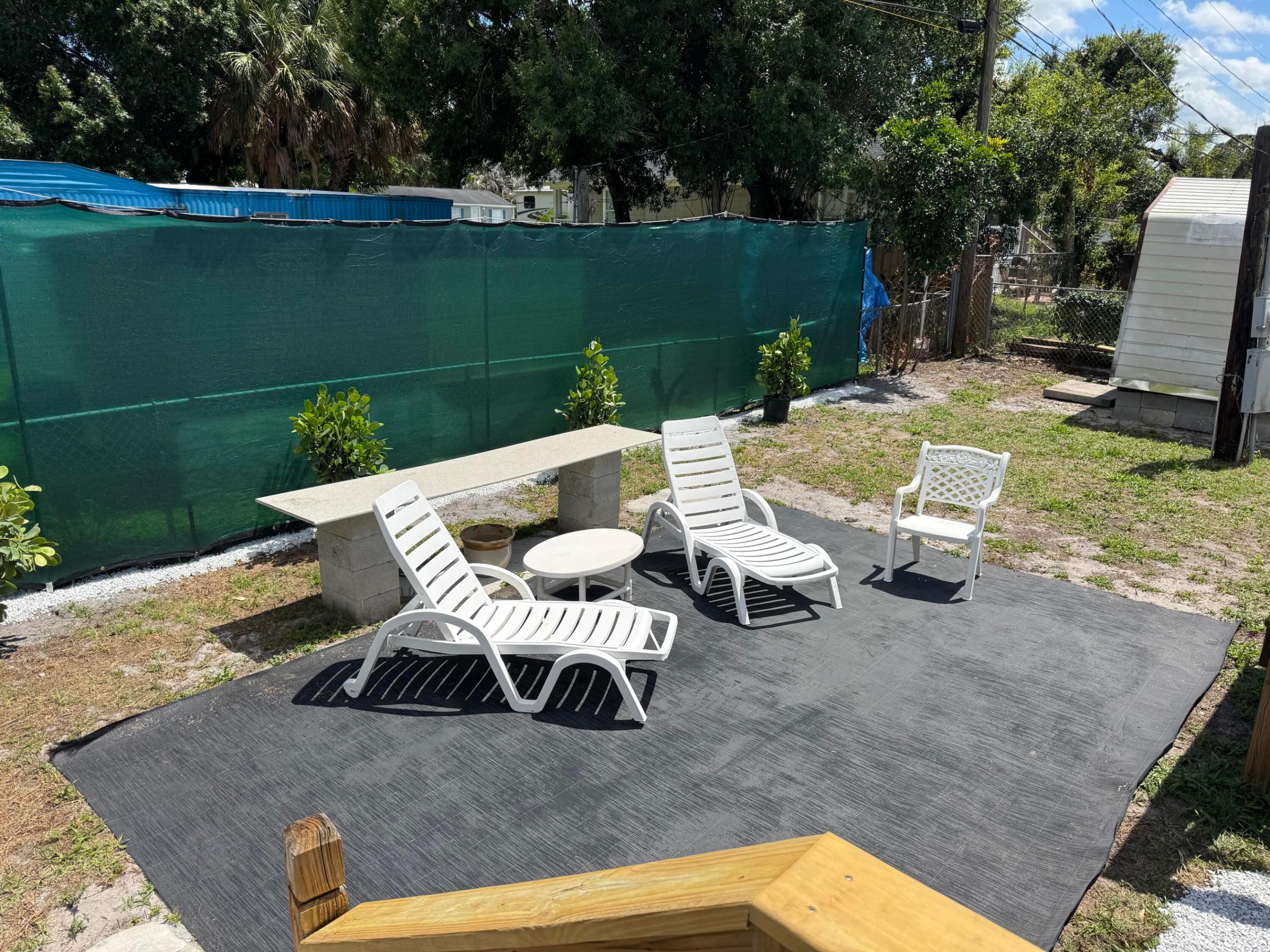 SUNSHINE PARKWAY MANOR UNRECORDED - Residential
