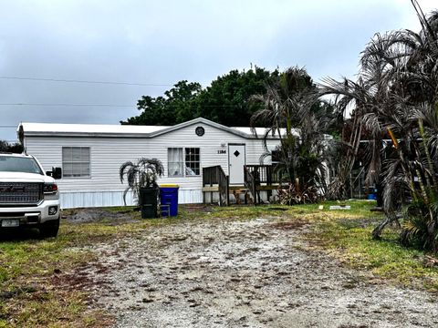 1186 SW Tropical Terrace Stuart FL 34997