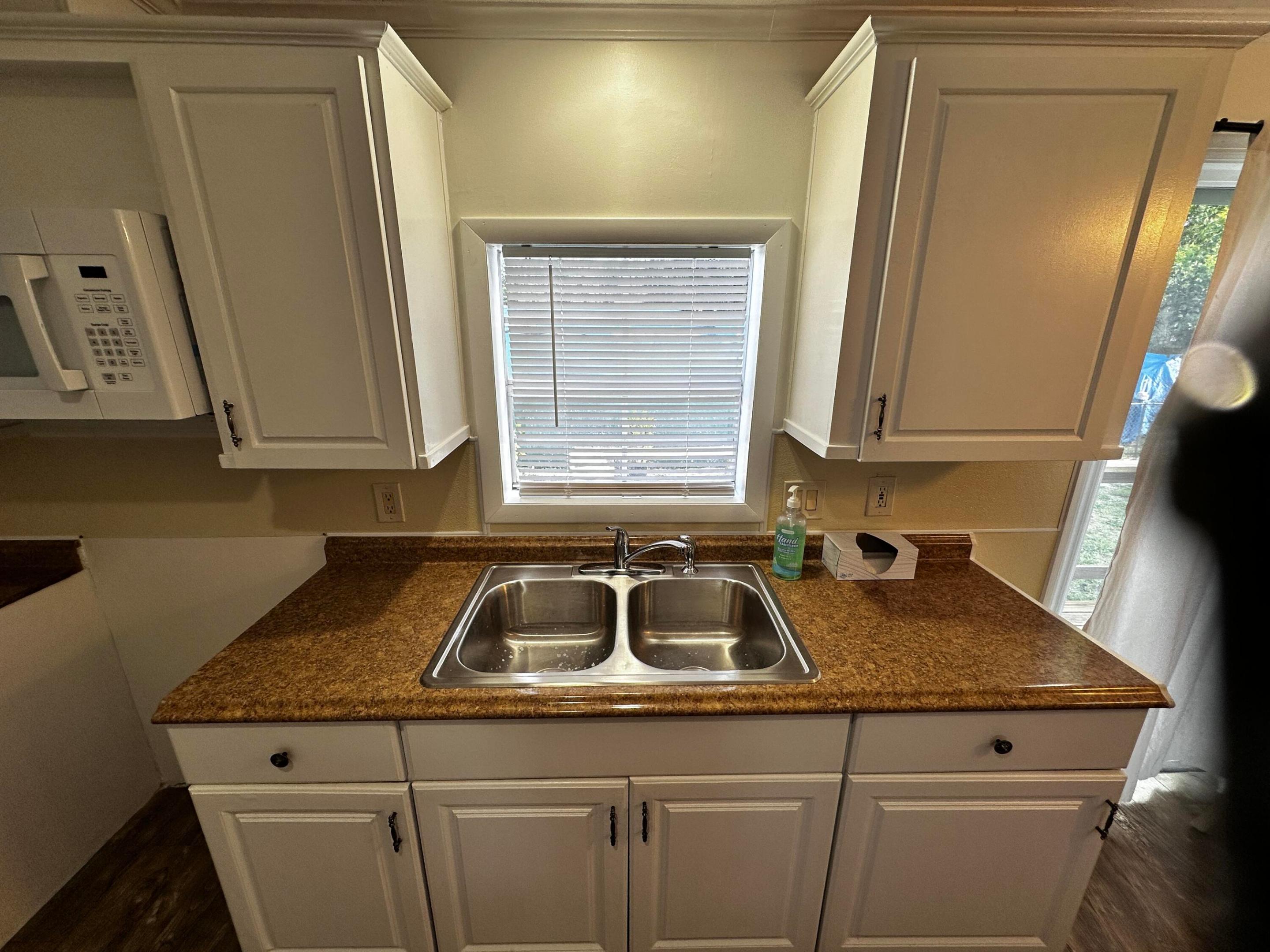 SUNSHINE PARKWAY MANOR UNRECORDED - Residential
