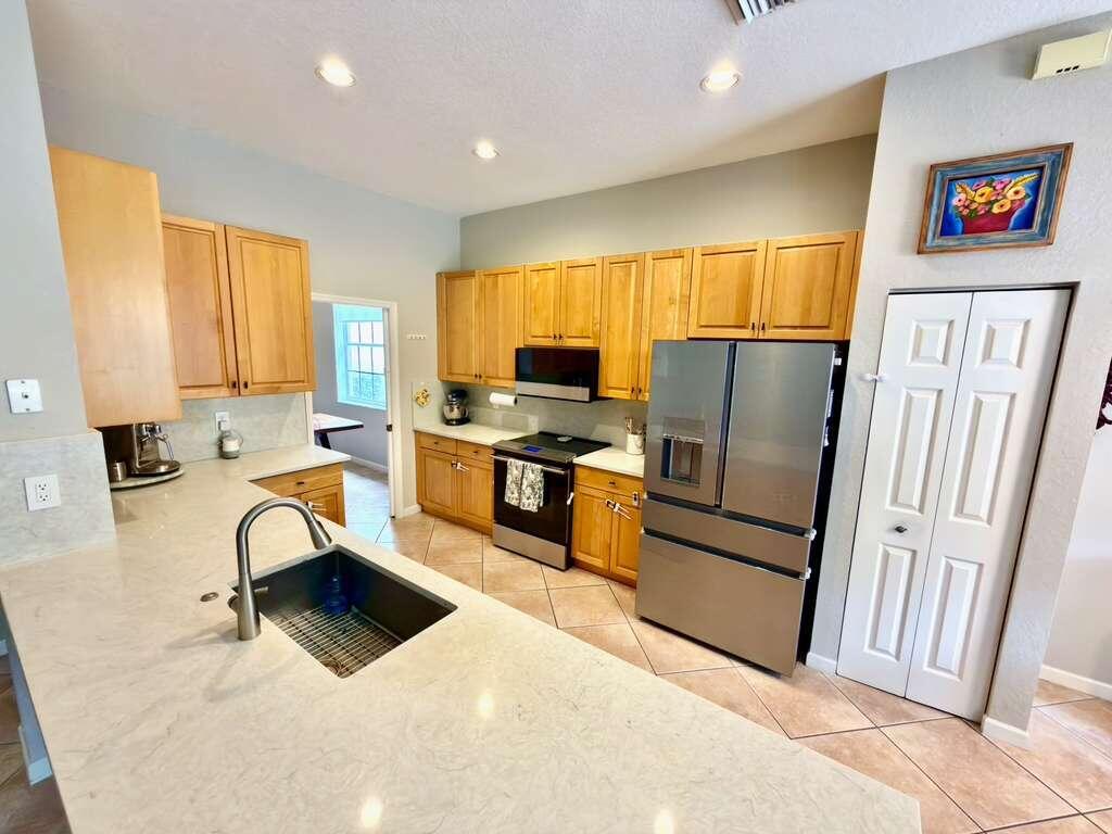 SECTOR 2-PARCELS 1 2 3 4 5 6 7 - Residential