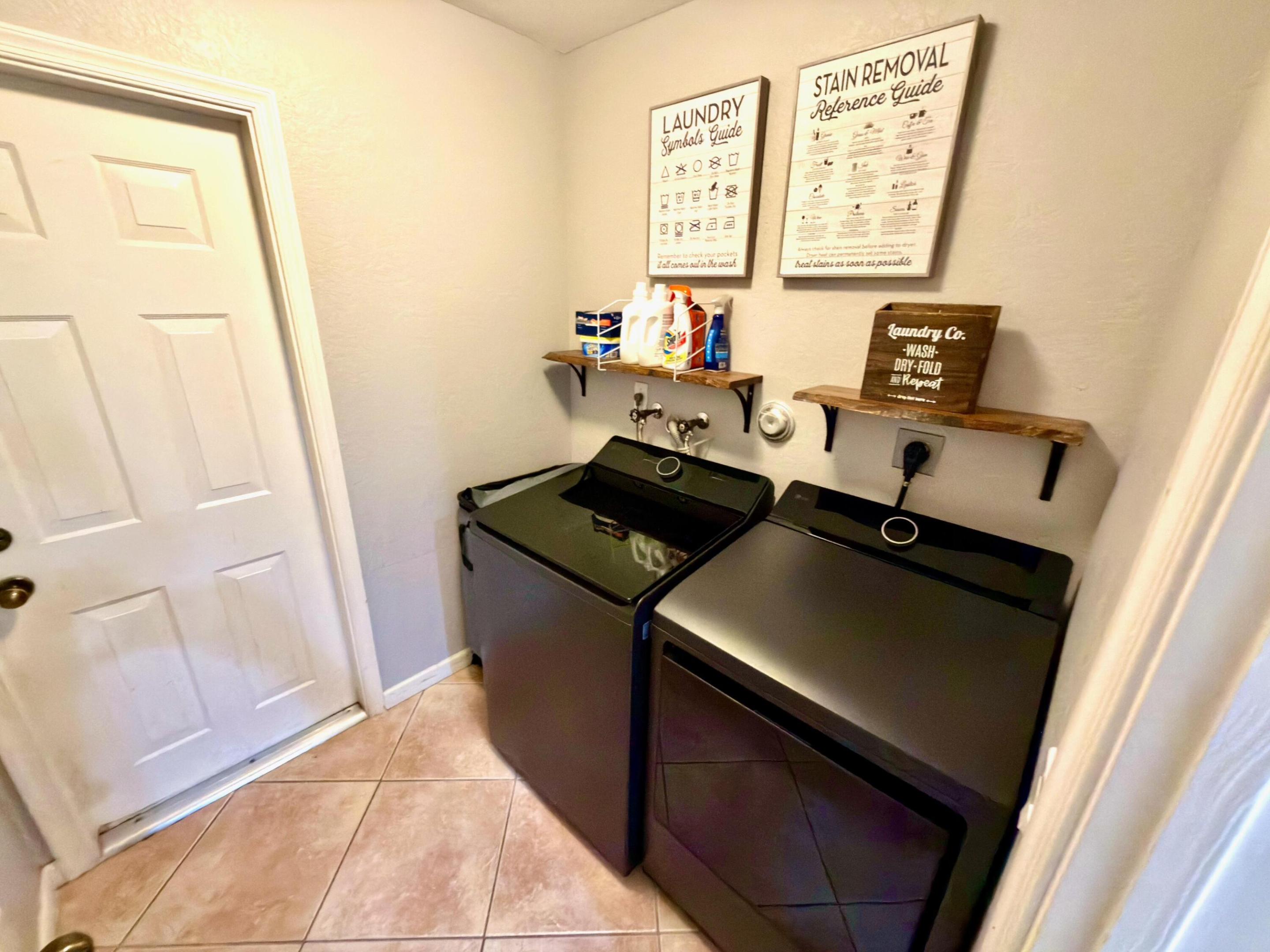 SECTOR 2-PARCELS 1 2 3 4 5 6 7 - Residential