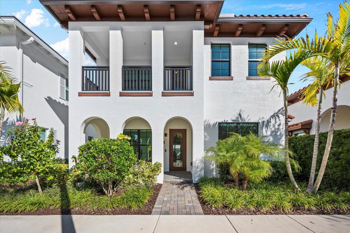 1005 Faulkner Terrace