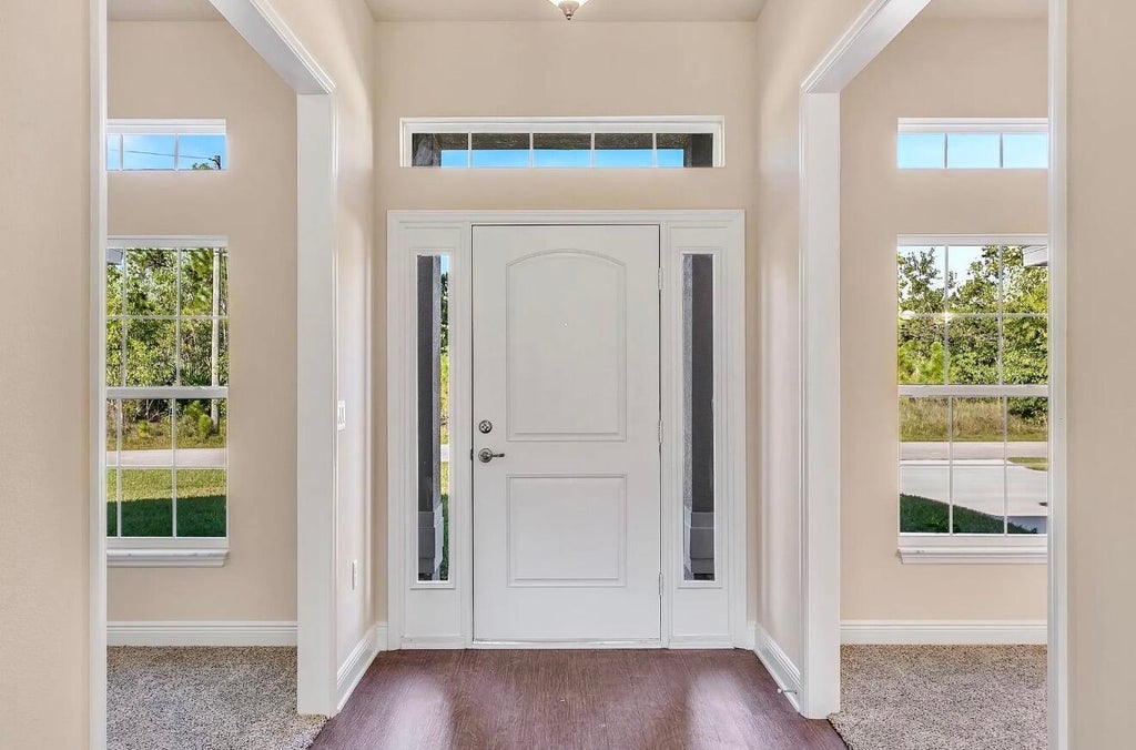 Photo of 8101 Fort Walton Avenue, Fort Pierce, FL 34951 (MLS # B26046749)