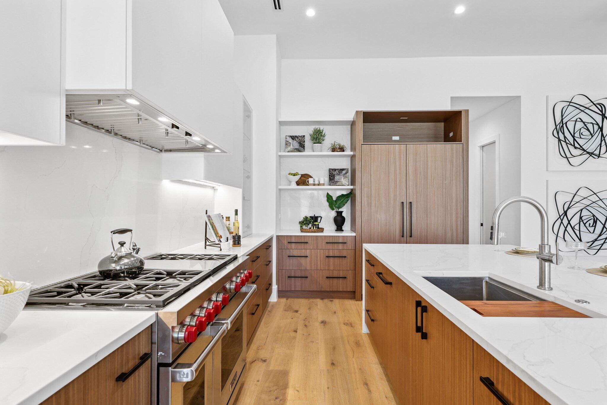 WOODFIELD HUNT CLUB - Residential