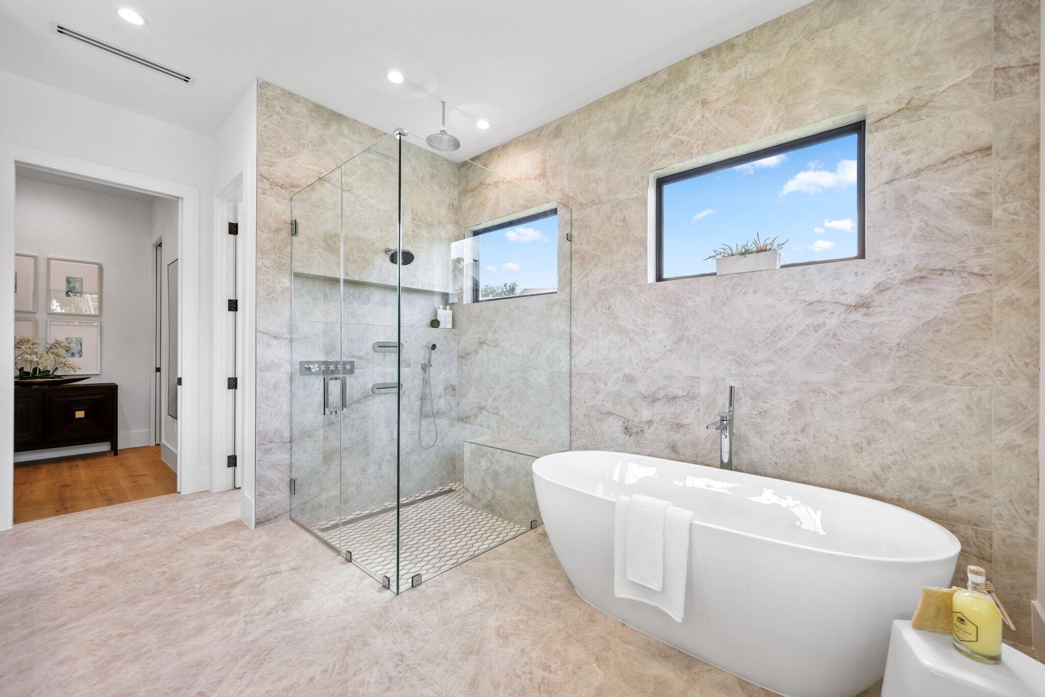 WOODFIELD HUNT CLUB - Residential