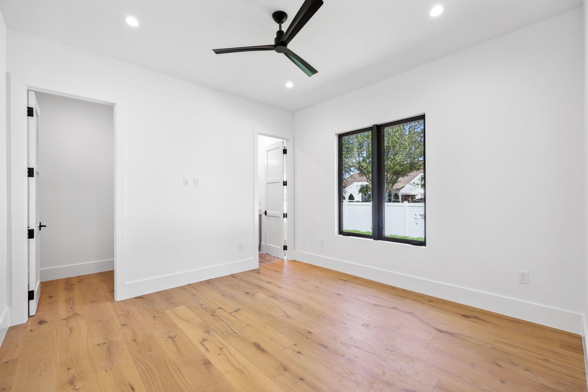 WOODFIELD HUNT CLUB - Residential