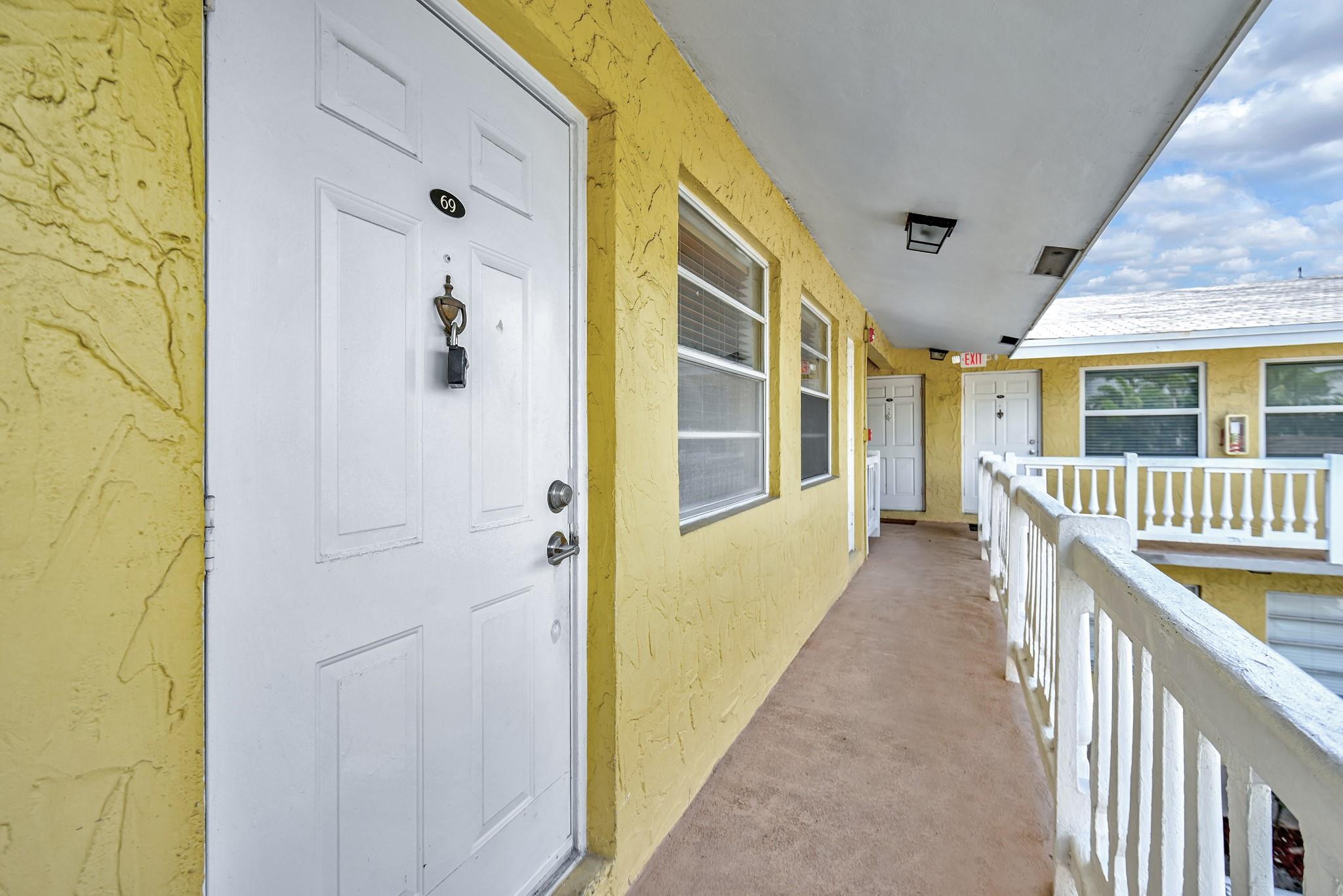 Azul at Kimberly Lake - Residential Lease