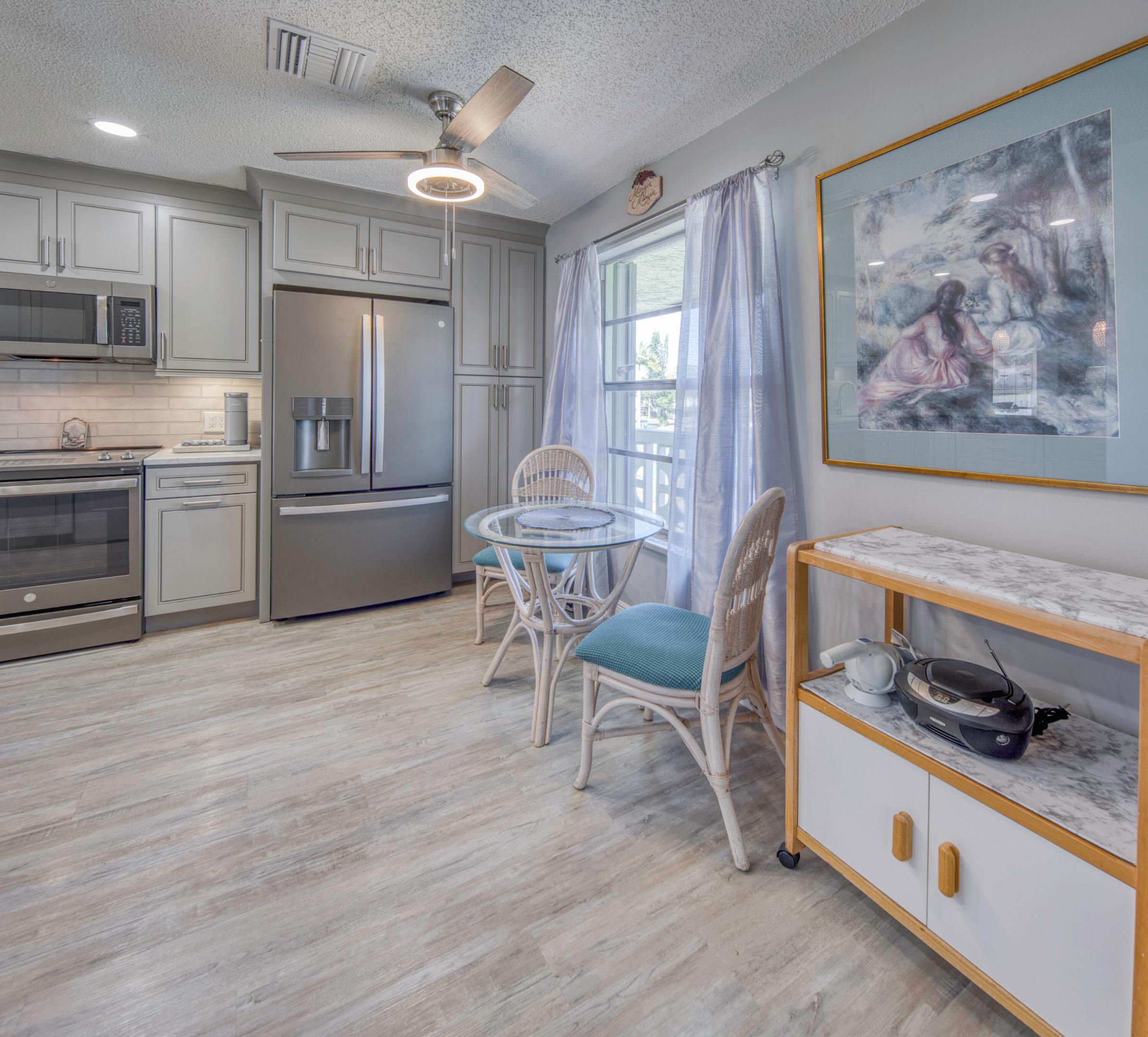 PINES OF DELRAY NORTH CONDO - Residential