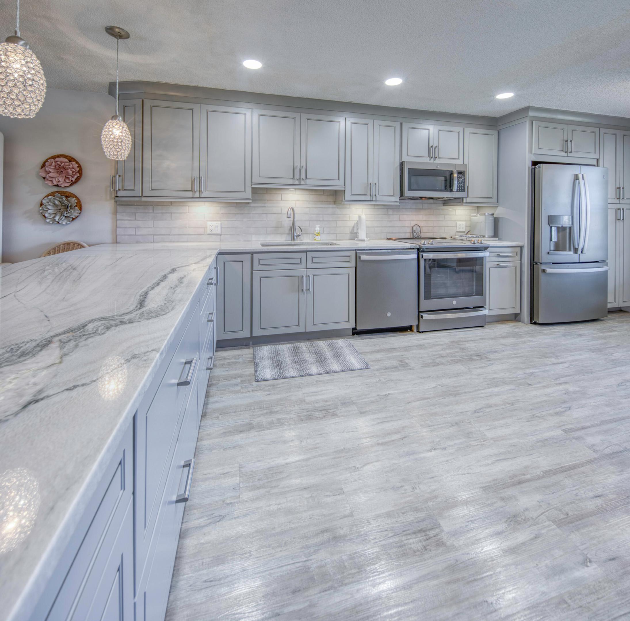 PINES OF DELRAY NORTH CONDO - Residential