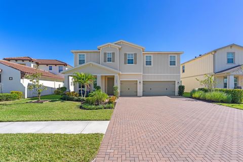 A home in Loxahatchee