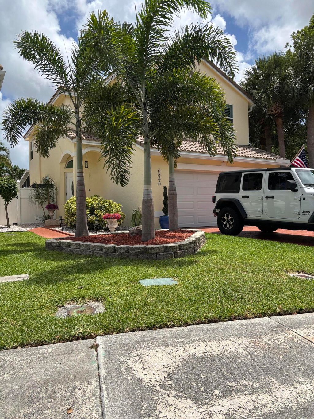 Photo of 6846 Sugarloaf Key Street, Lake Worth, FL 33467 (MLS # B26047291)