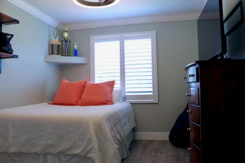 Tiny photo for 6846 Sugarloaf Key Street, Lake Worth, FL 33467 (MLS # B26047291)