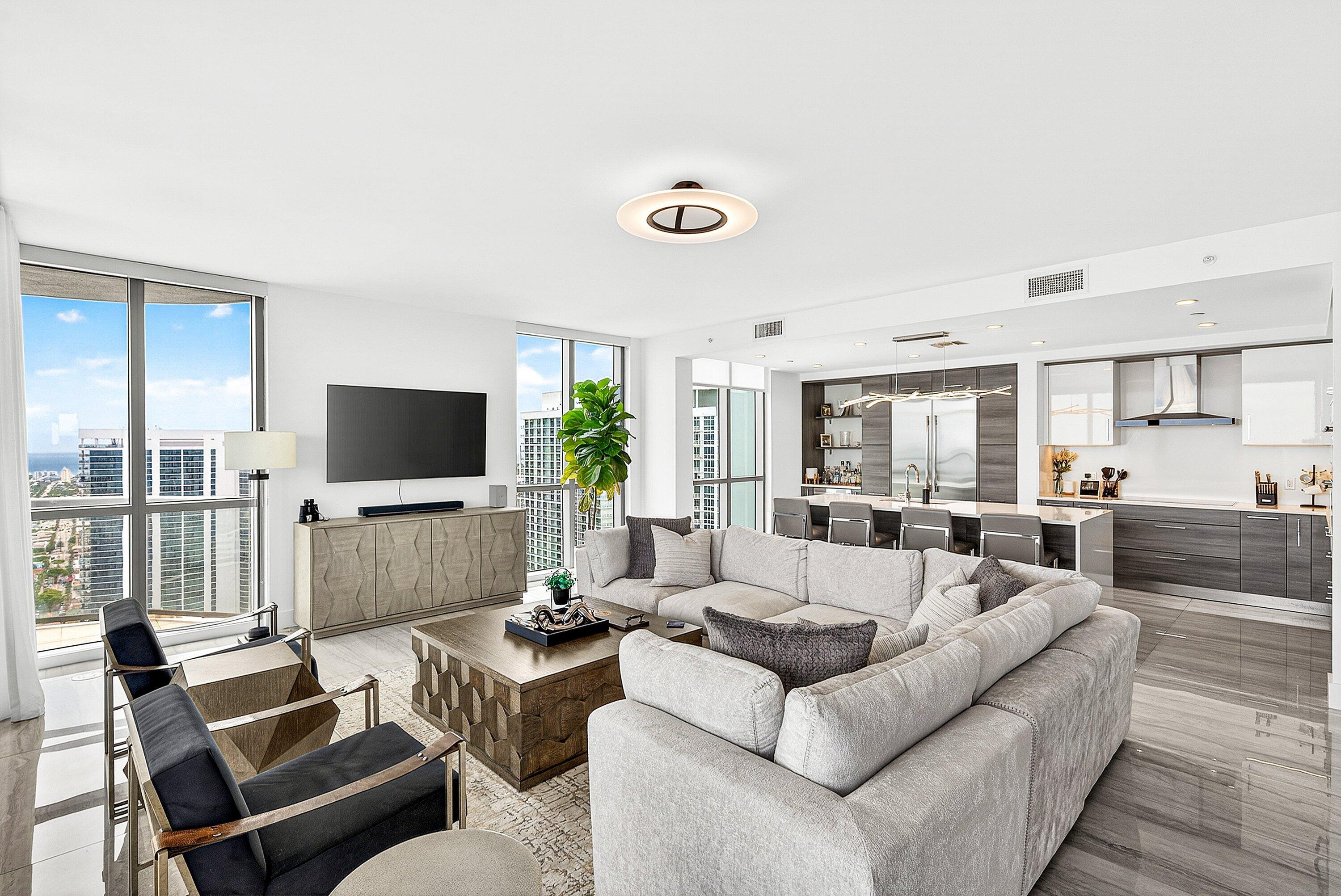 100 E Las Olas Boulevard 4301