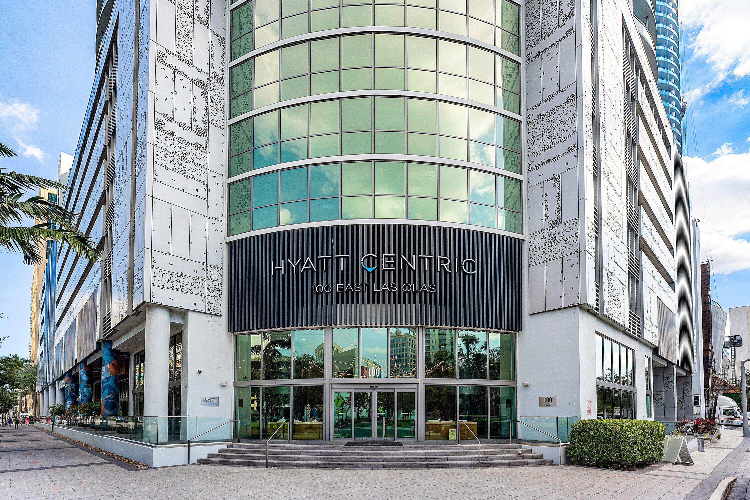 100 LAS OLAS CONDO - Residential