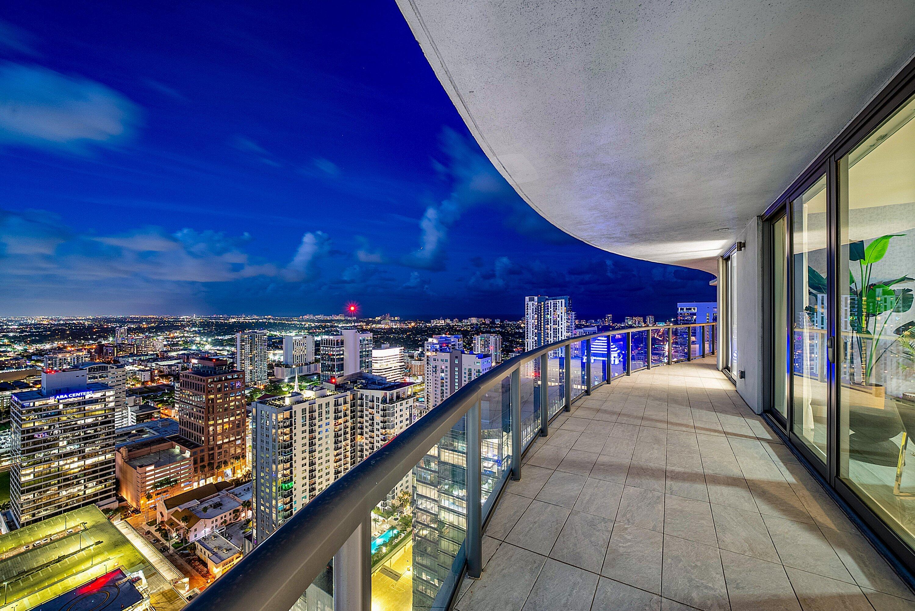 100 LAS OLAS CONDO - Residential
