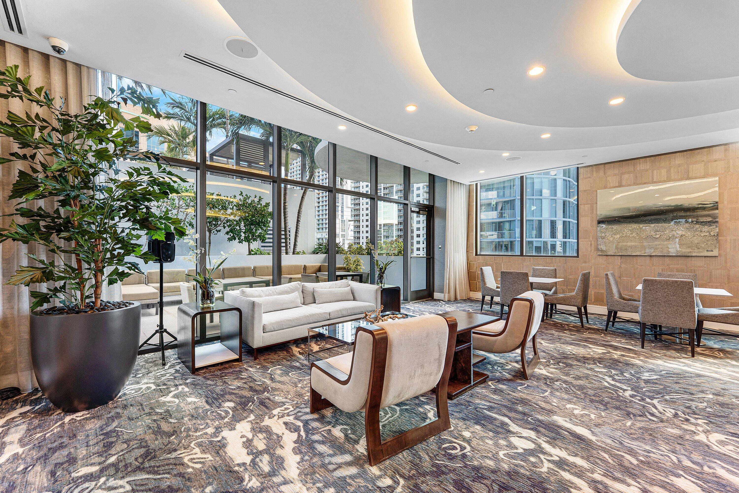 100 LAS OLAS CONDO - Residential