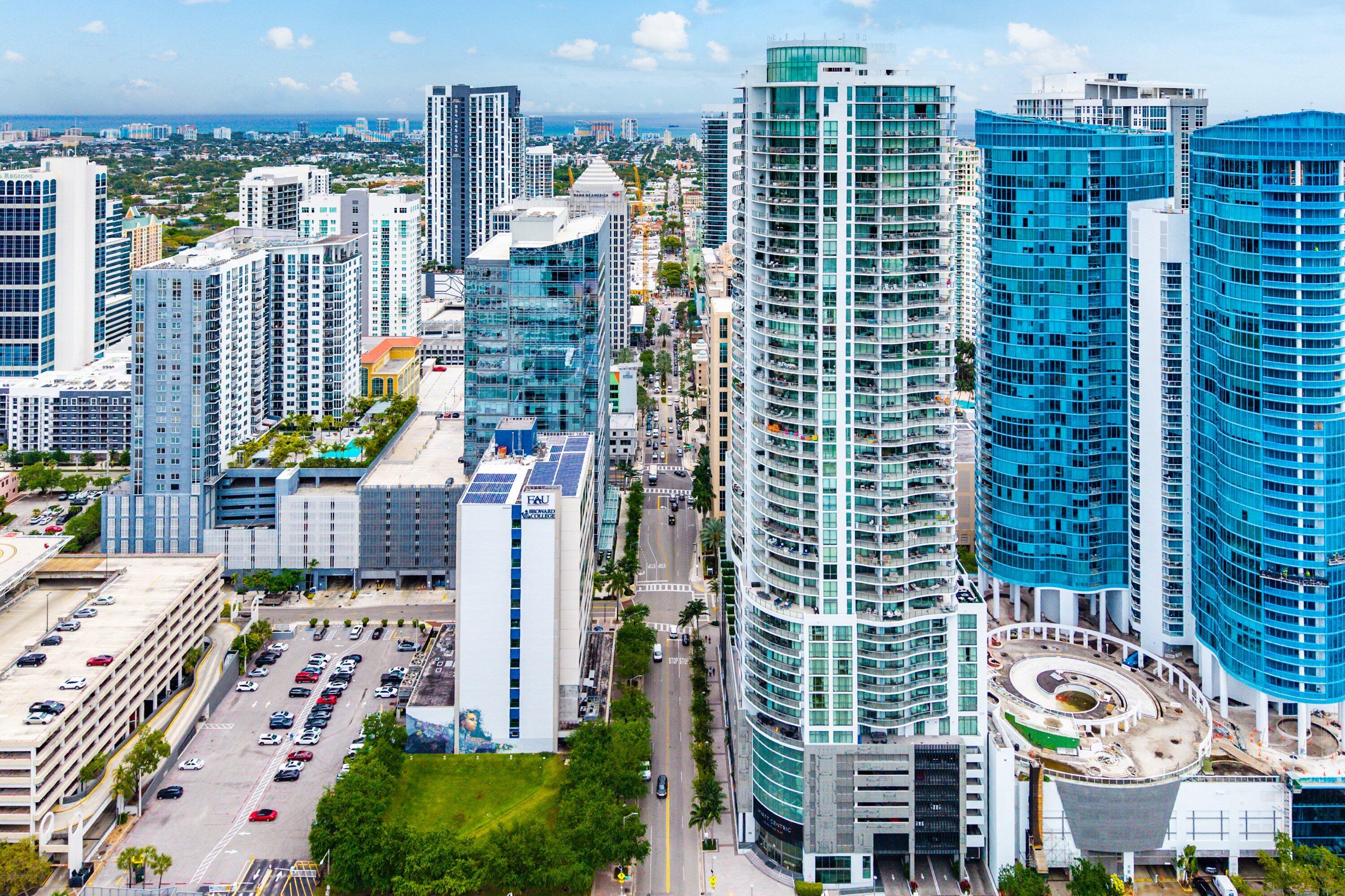 100 LAS OLAS CONDO - Residential