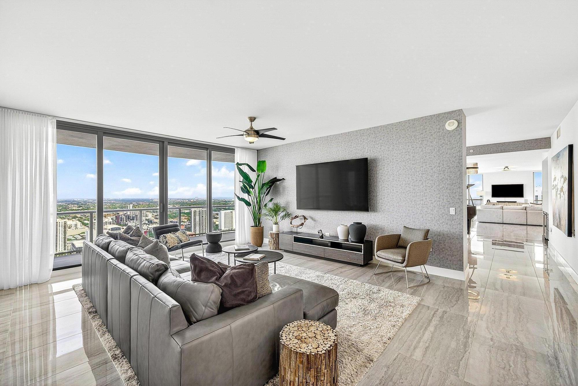 100 LAS OLAS CONDO - Residential