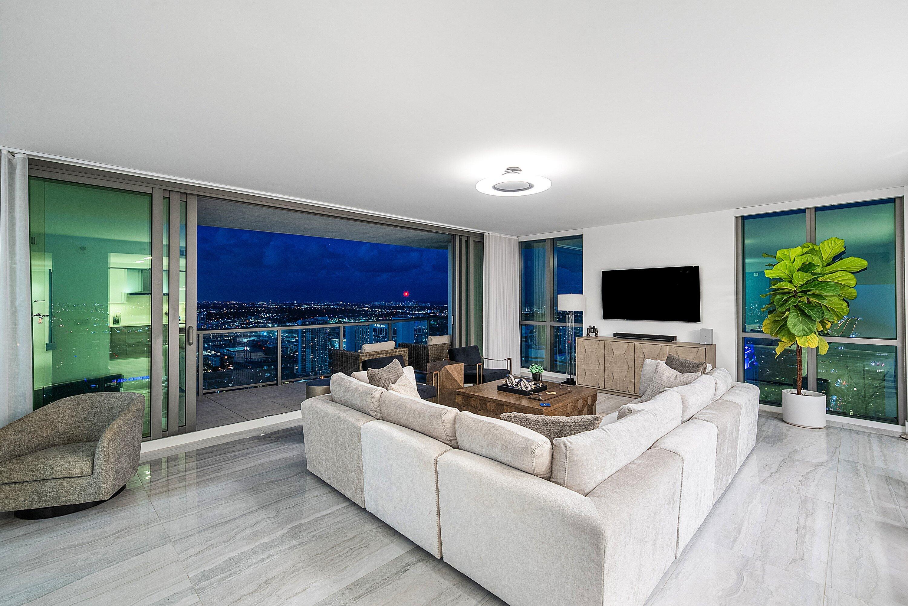 100 LAS OLAS CONDO - Residential