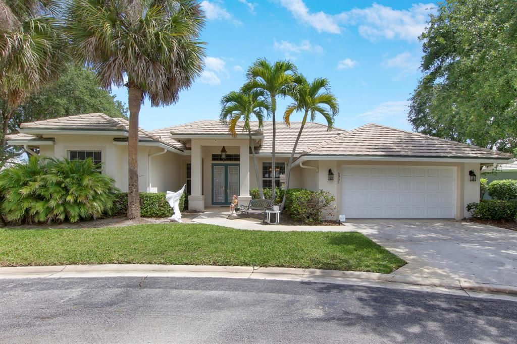 Photo of 8095 SE Governors Way, Hobe Sound, FL 33455 (MLS # R10797108)