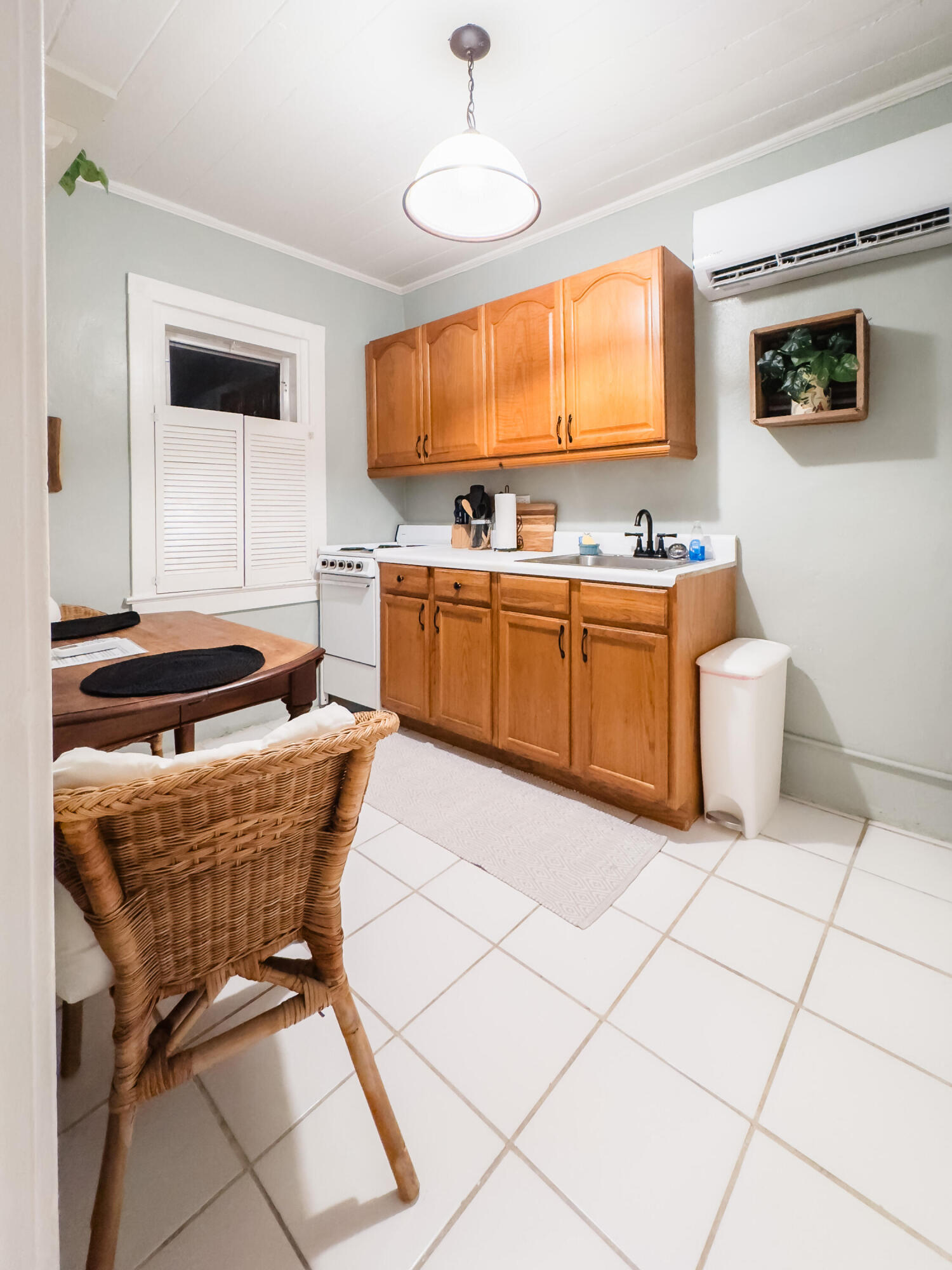 LAKE WORTH TOWN OF - Residential
