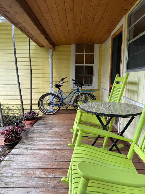 LAKE WORTH TOWN OF - Residential