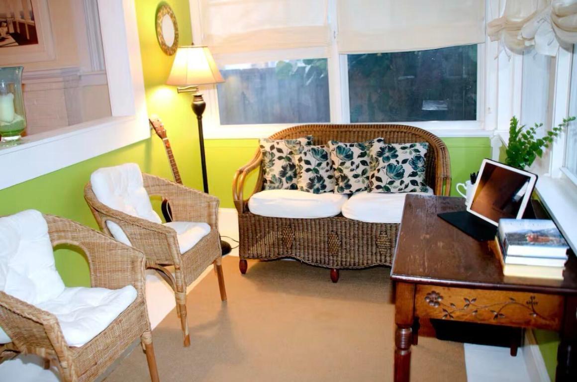 LAKE WORTH TOWN OF - Residential