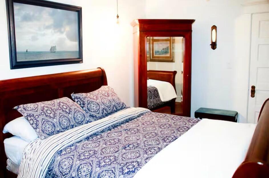 LAKE WORTH TOWN OF - Residential