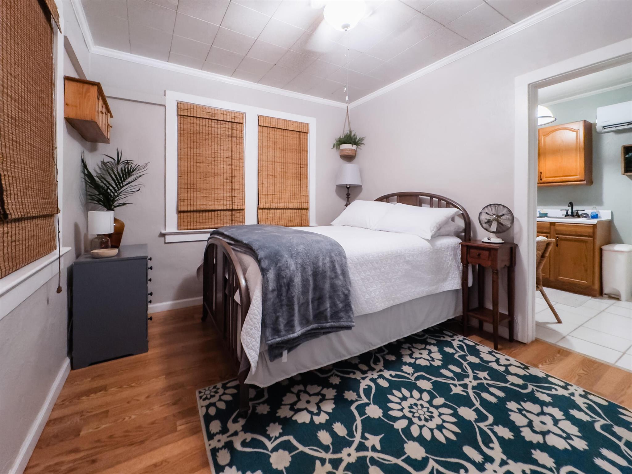 LAKE WORTH TOWN OF - Residential