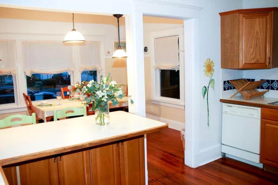 LAKE WORTH TOWN OF - Residential