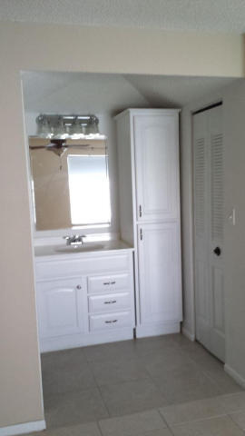 LAGO DEL REY CONDO - Residential Lease