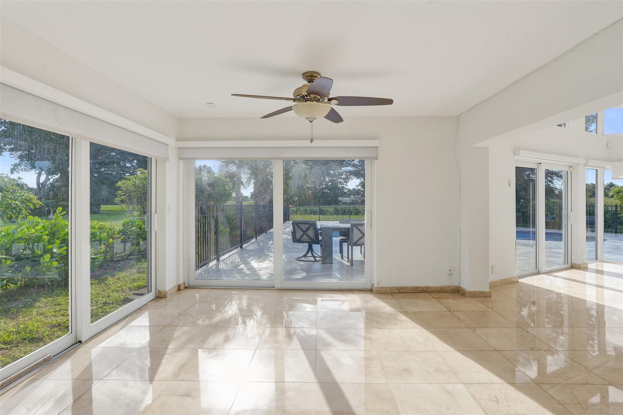 WOODLANDS - Residential