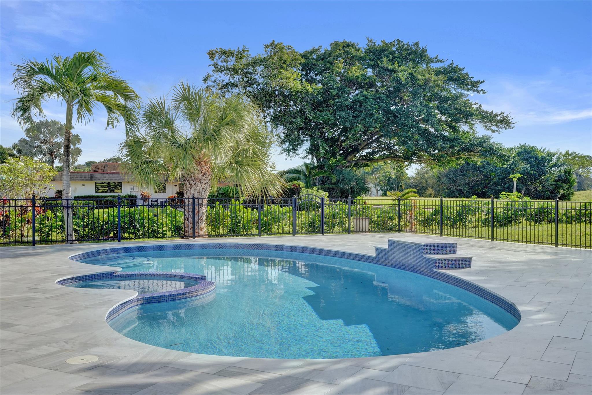 WOODLANDS - Residential