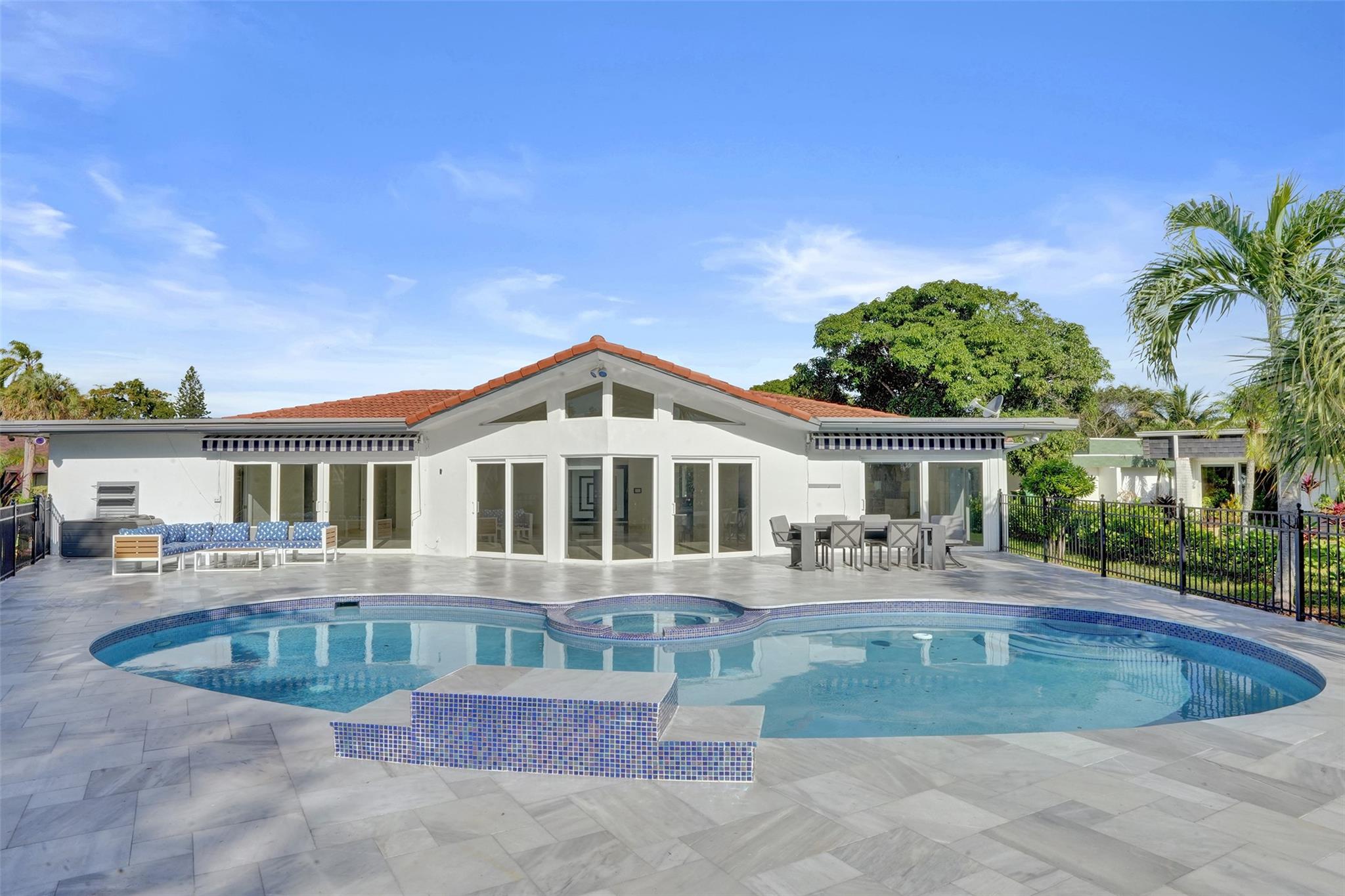 WOODLANDS - Residential