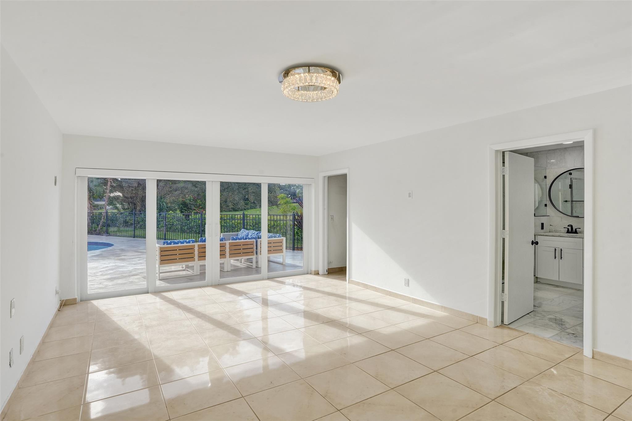 WOODLANDS - Residential