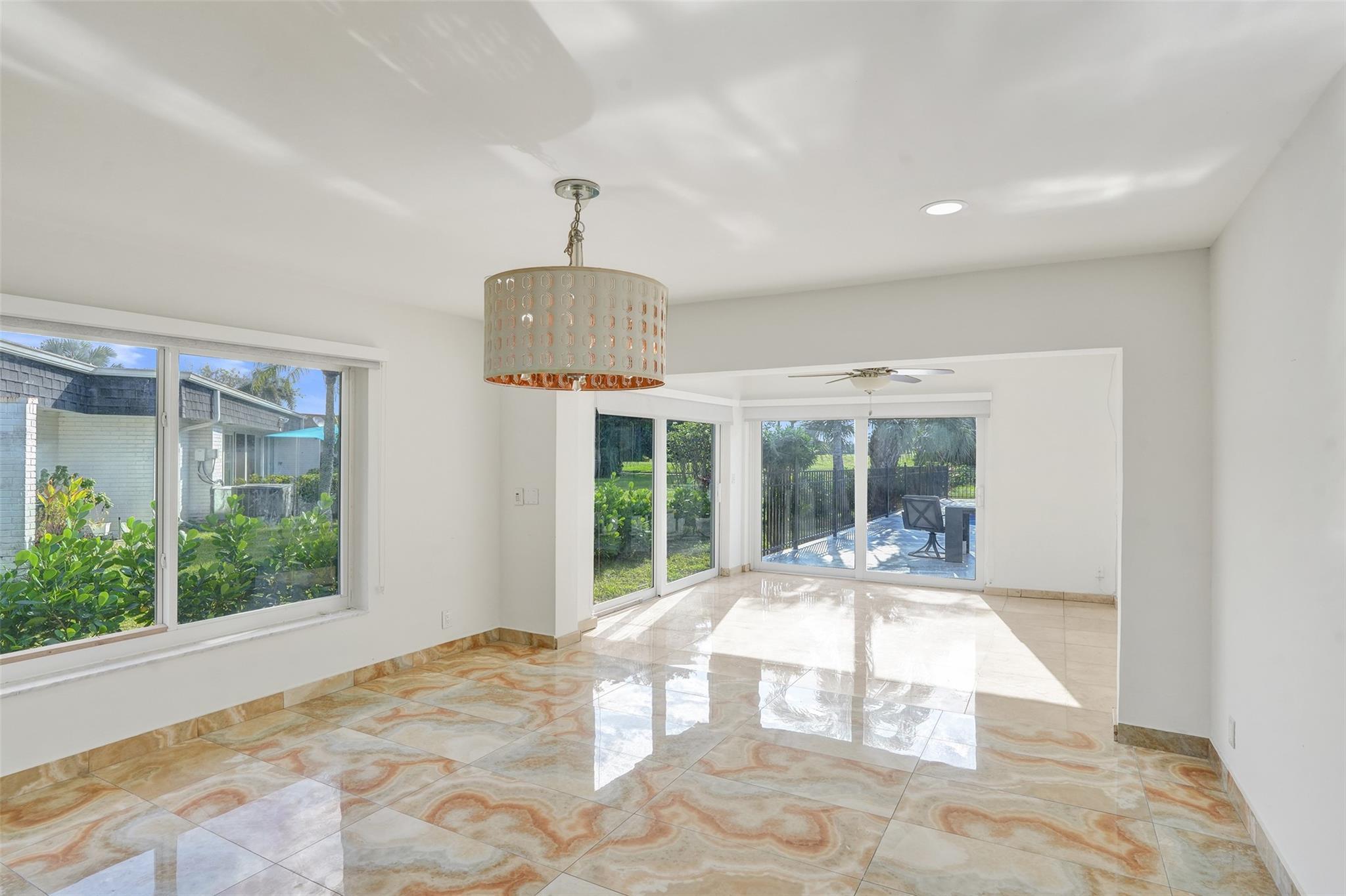 WOODLANDS - Residential