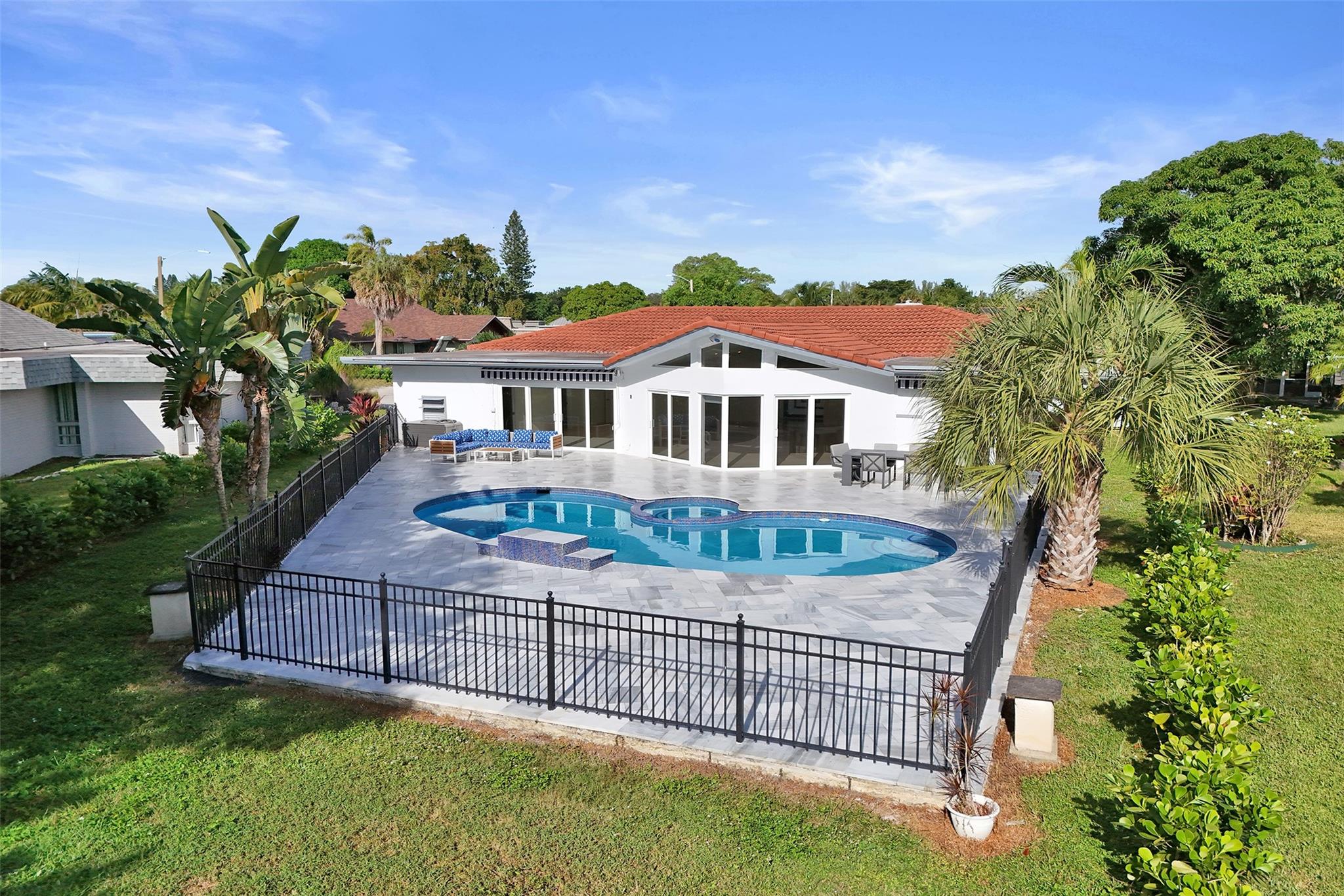 WOODLANDS - Residential