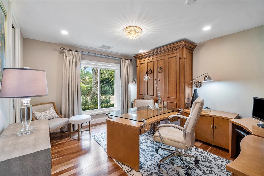 RIDGE HARBOUR ESTS IN - Residential