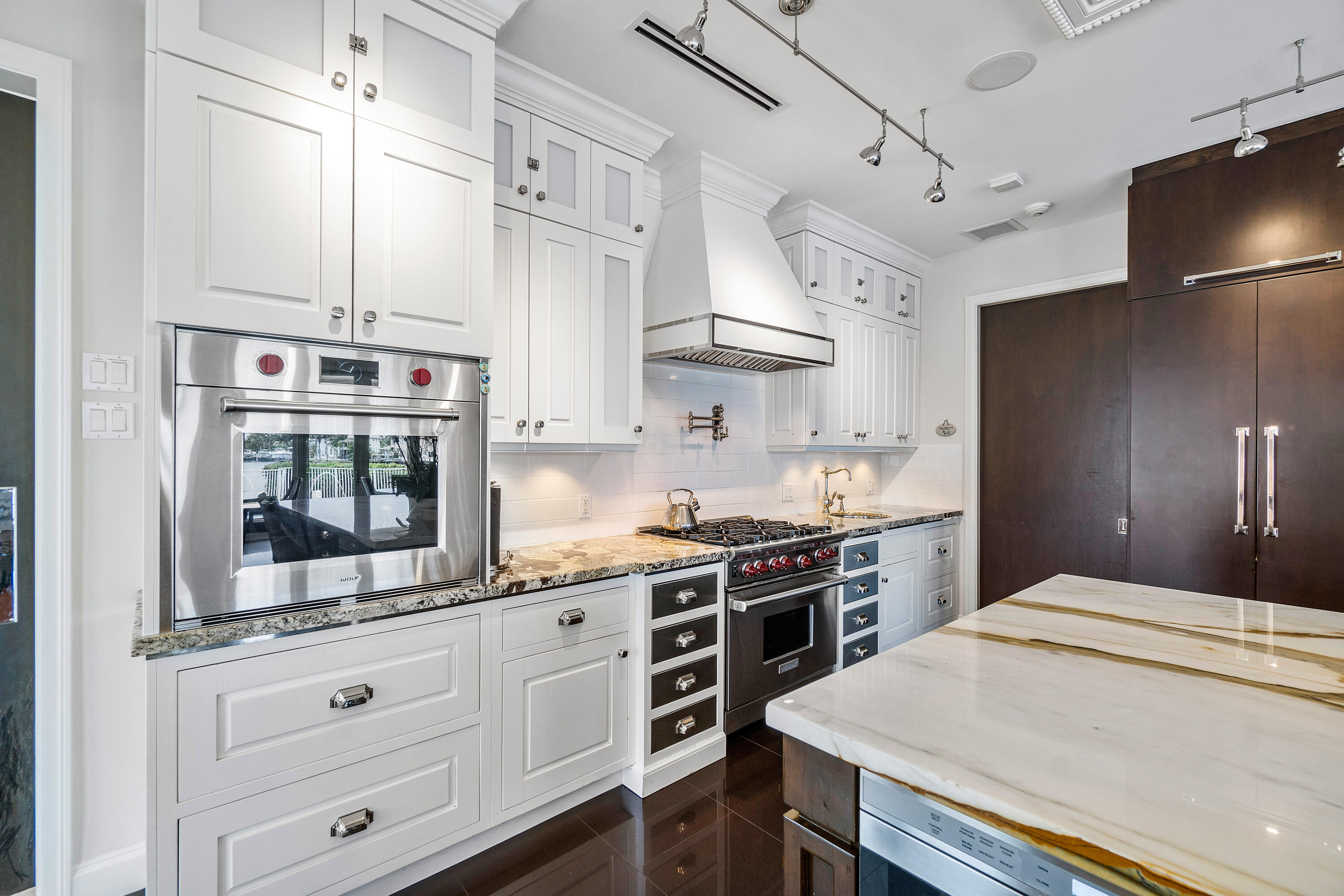 RIDGE HARBOUR ESTS IN - Residential