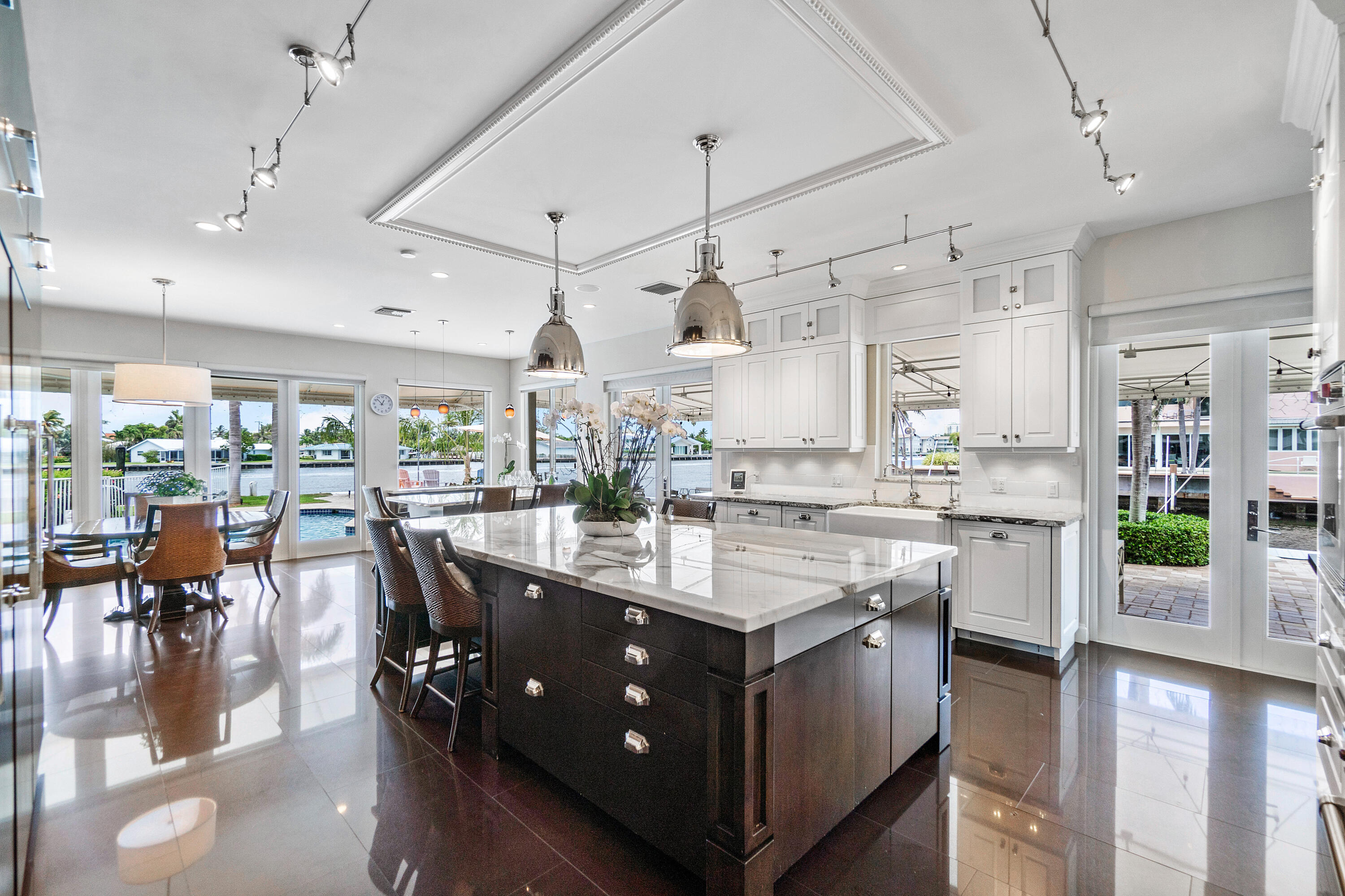 RIDGE HARBOUR ESTS IN - Residential