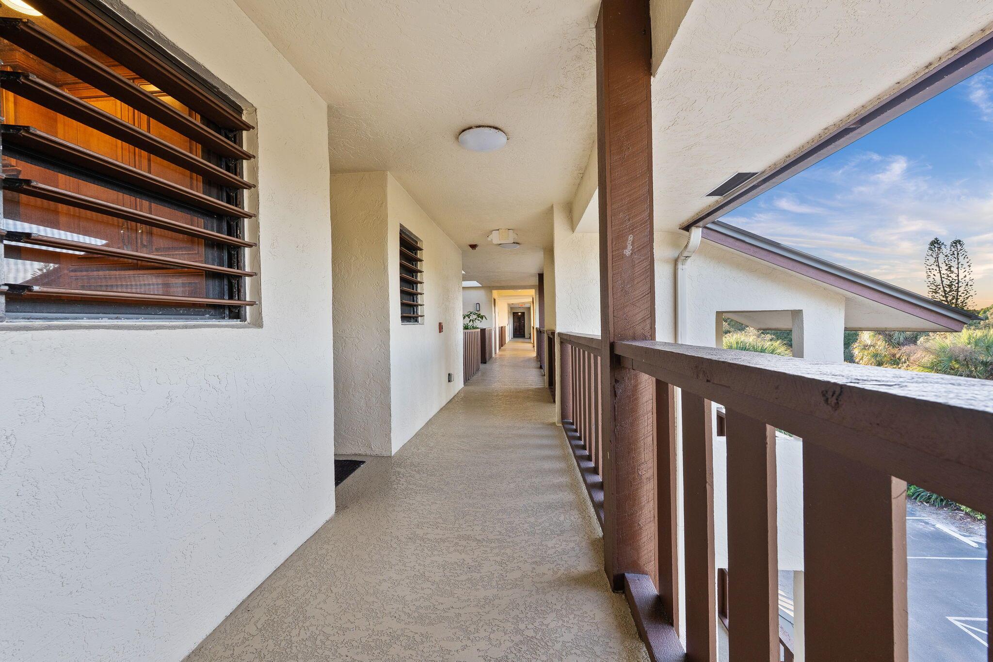 160 SE Saint Lucie Boulevard 402a