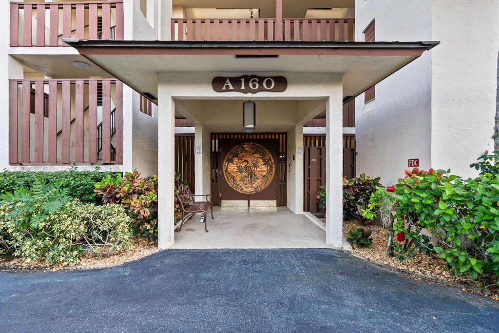 Photo of 160 SE Saint Lucie Boulevard #402a, Stuart, FL 34996 (MLS # R11142751)