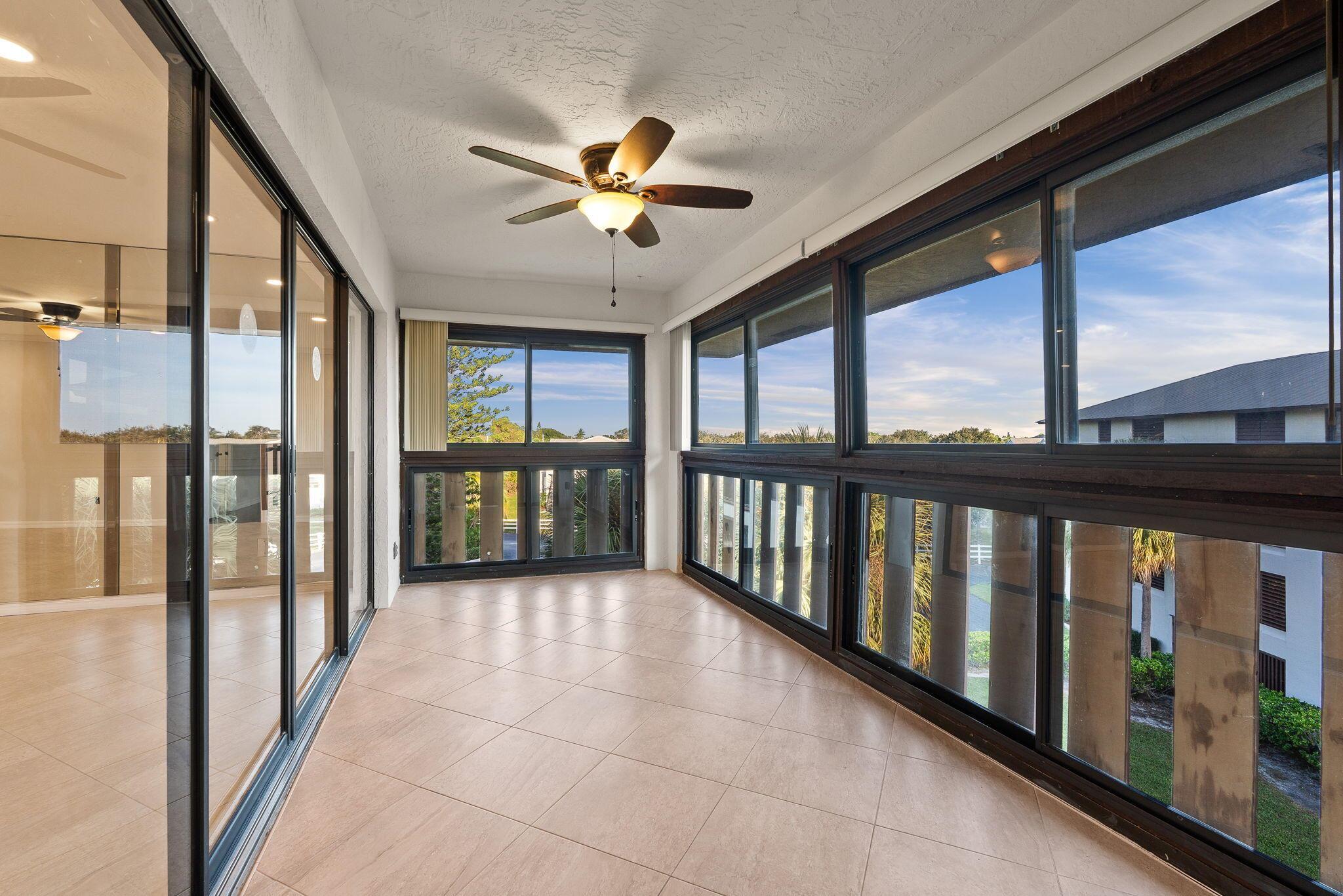 ST LUCIE CLUB AND APARTME - Residential