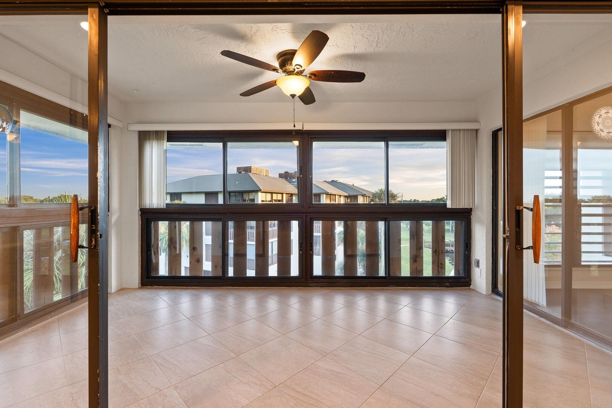 ST LUCIE CLUB AND APARTME - Residential