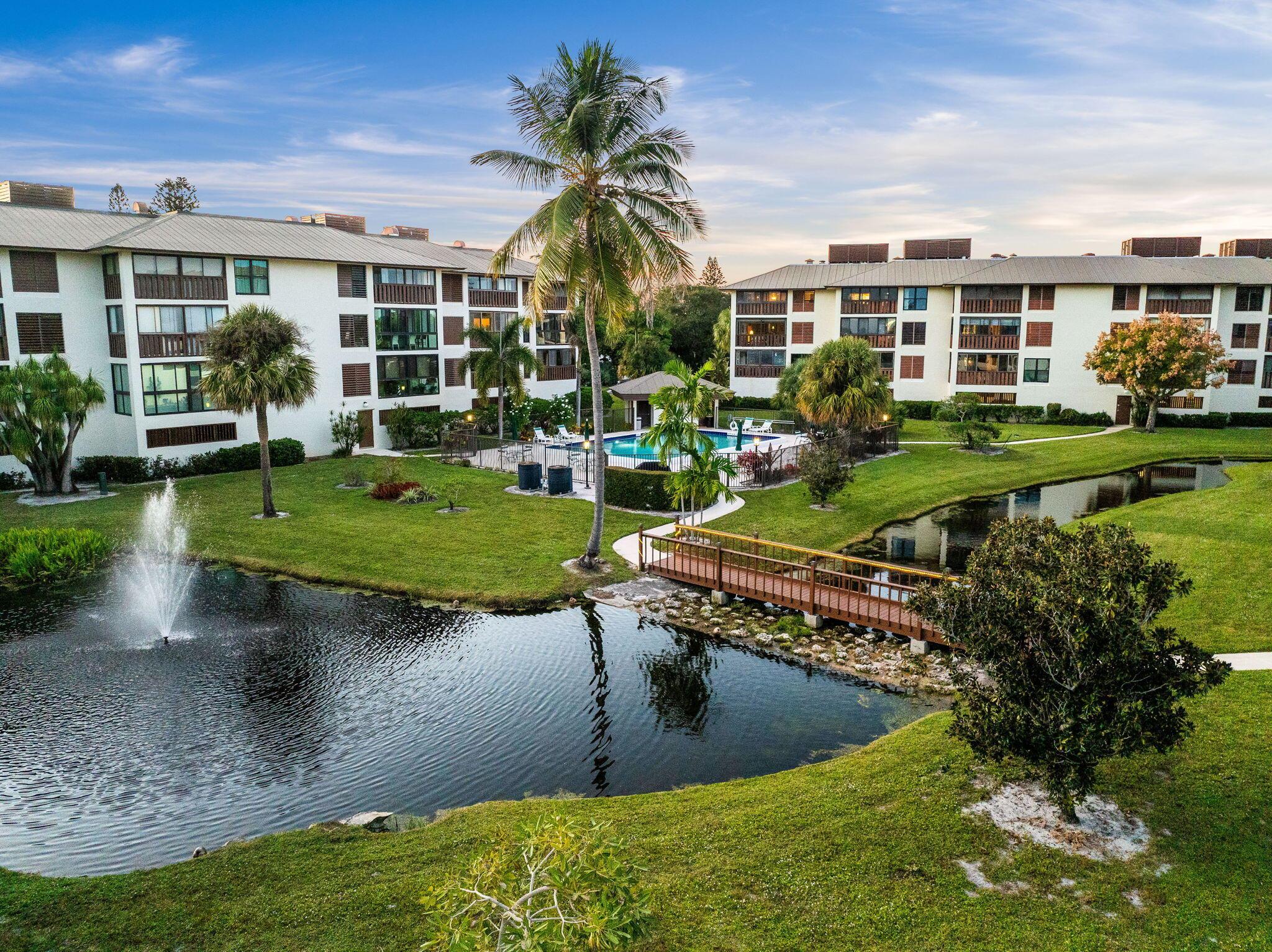 ST LUCIE CLUB AND APARTME - Residential