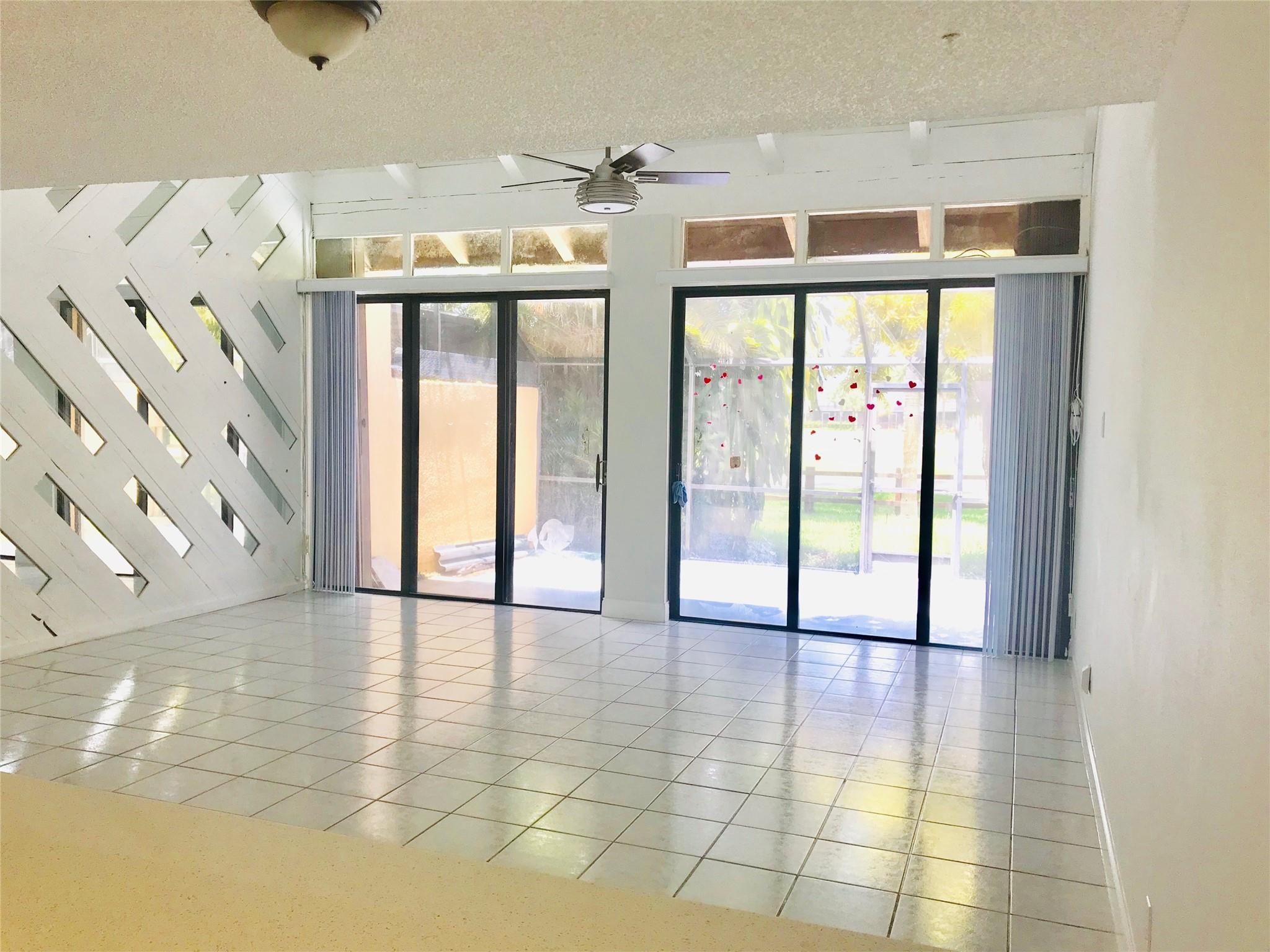 Everglades Sugar & Land C - Residential Lease