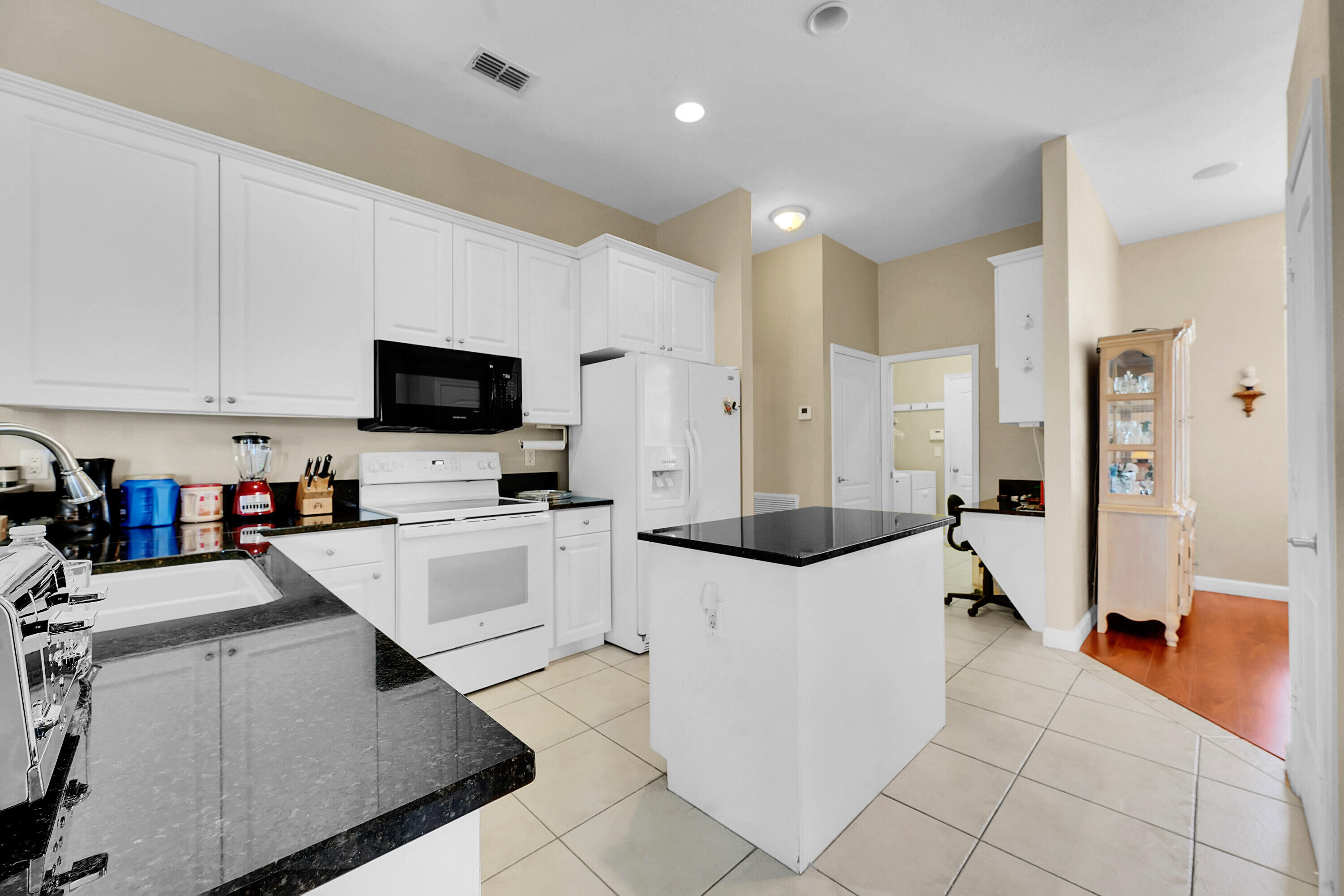 PORT ST LUCIE SECTION 9 - Residential