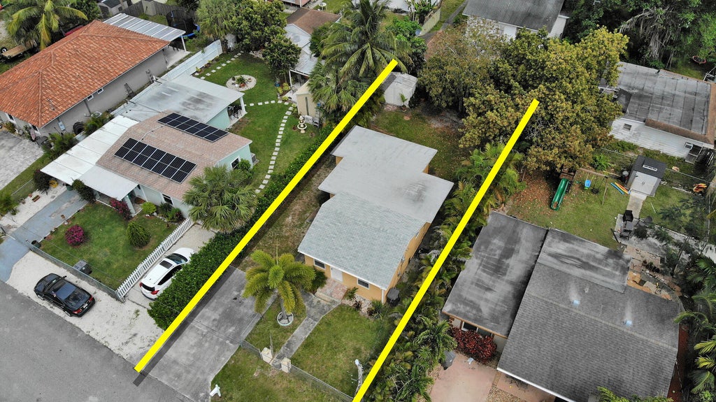 Photo of 138 Ethelyn Drive, West Palm Beach, FL 33415 (MLS # R10971564)
