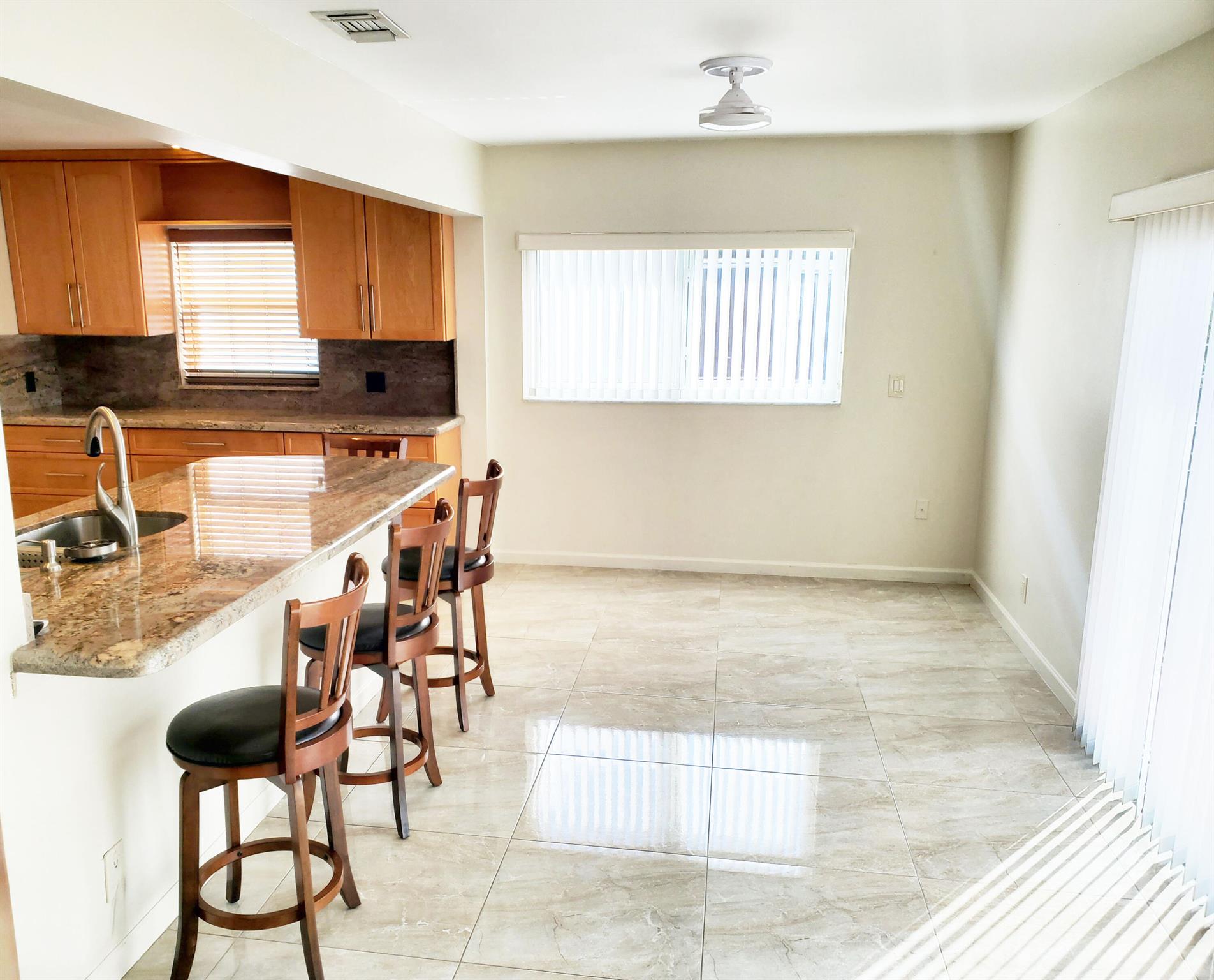 Palm Beach Leisureville S - Residential