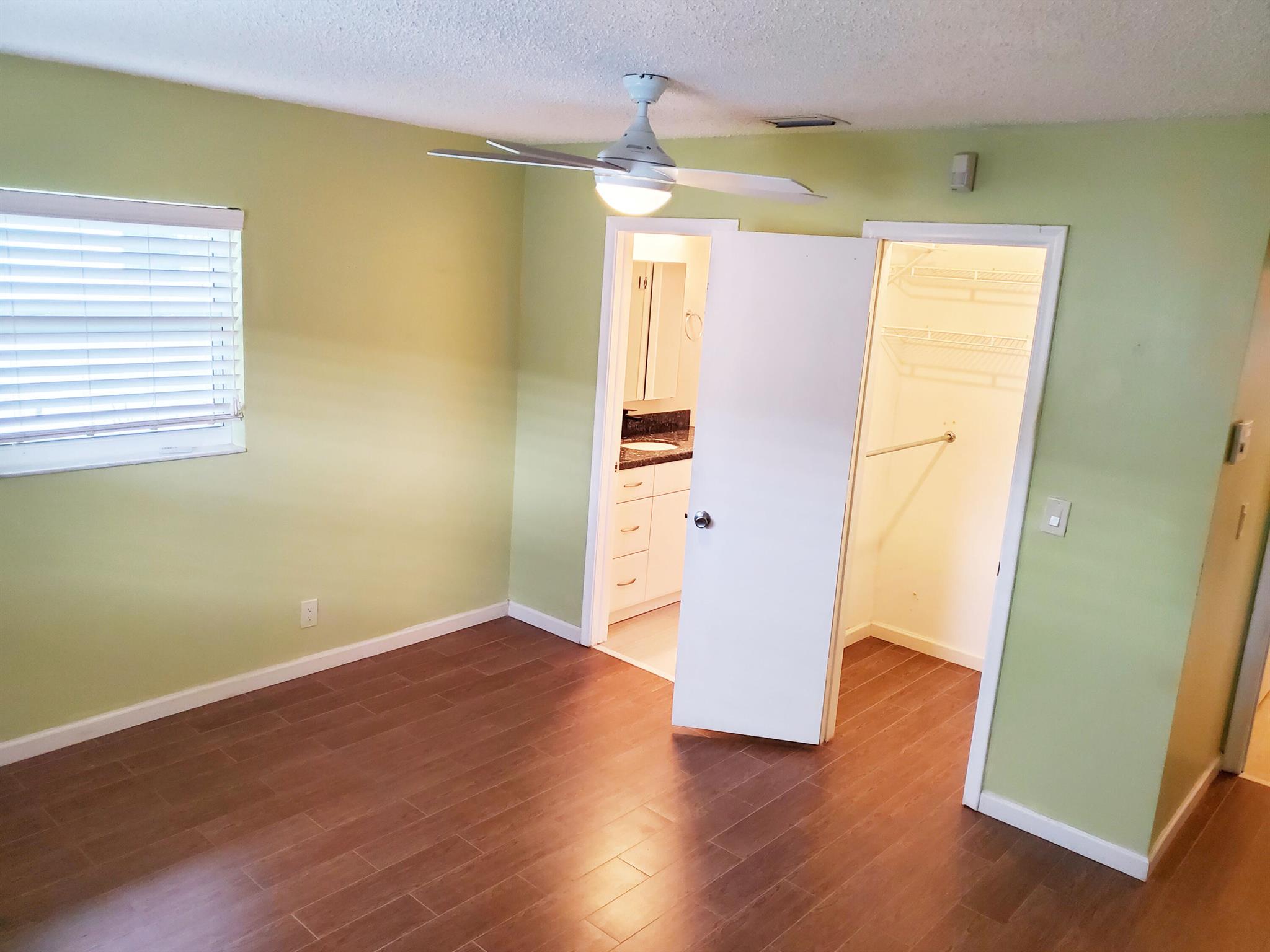 Palm Beach Leisureville S - Residential